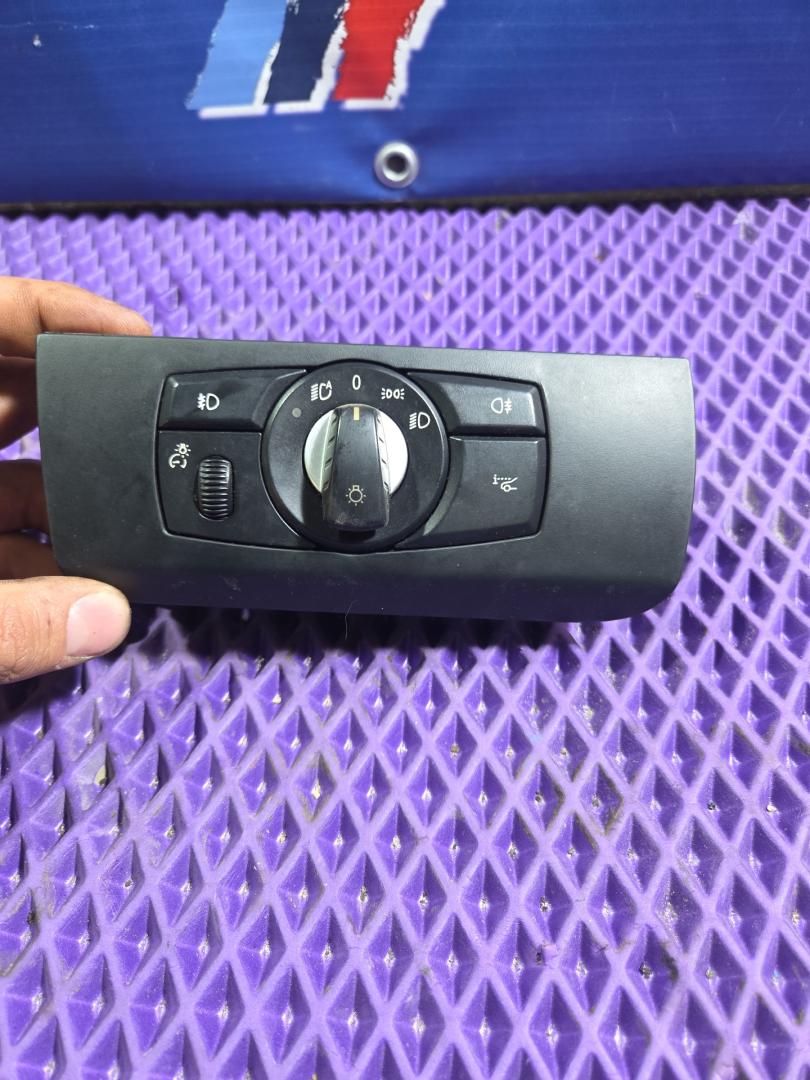 переключатель света BMW X6 E71/E72 E71 2010, 3.0 л., N57 D30 B, дизель, АКПП, black sapphire metallic (475), универсал, полный привод, 61319134727, 9134727 - фото №1