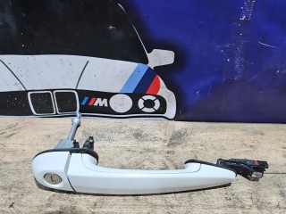 ручка наружная BMW X1 E84 2011, 2.0 л., N46 B20 BD, бензин, АКПП, белый, внедорожник 5 дв., задний привод, правый руль, 7138338, 51217138338