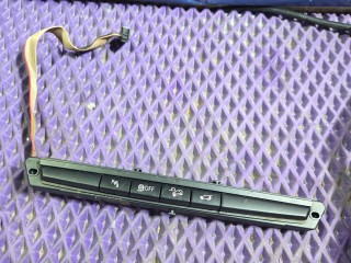 кнопка (выключатель) BMW X6 E71/E72 E71 2010, 4.4 л., N63 B44 A, бензин, АКПП, чёрный, внедорожник 5 дв., полный привод, 61319208218, 9208218
