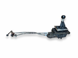 кулиса Audi A4 B7 2008, 2.0 л., TDi PD, BRE, дизель, 6МКПП, кабриолет, передний привод, правый руль, 8E0711025AJ, 8E0711151L, 8E0711271H
