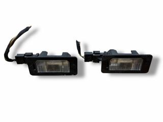 подсветка номера BMW 3 серия E90/E91/E92/E93 E90 2006, 2.0 л., i, N46 B20 A, бензин, 6МКПП, sparkling graphit / a22, седан, задний привод, правый руль, 7165646, 63267165646