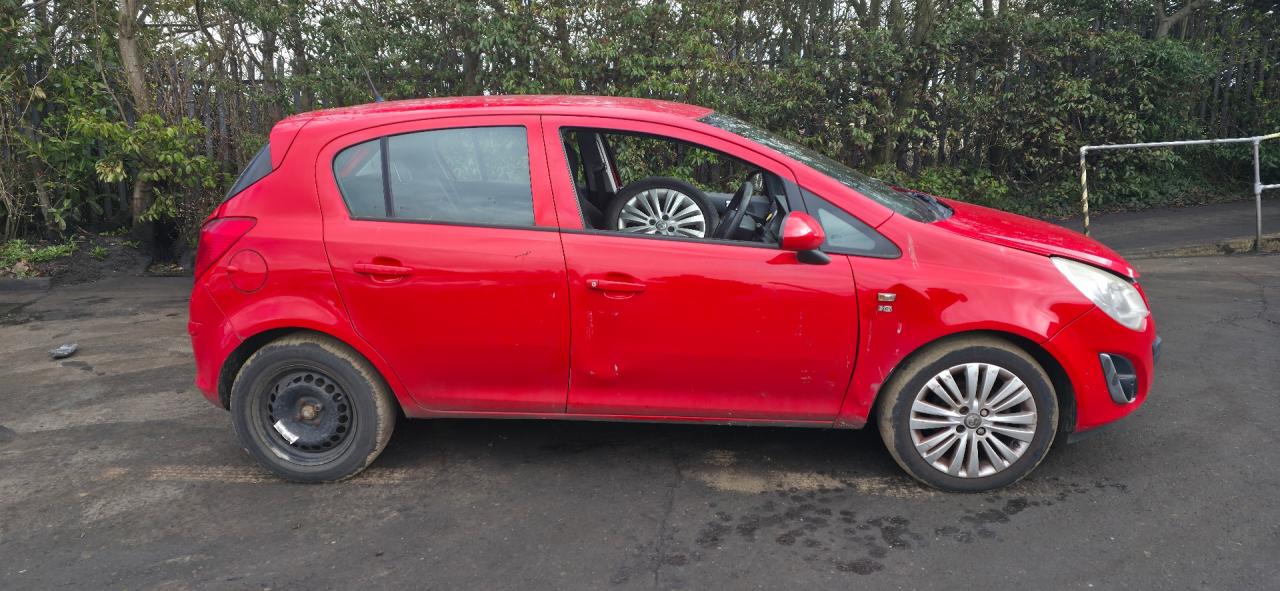 Opel Corsa D рест. 2011