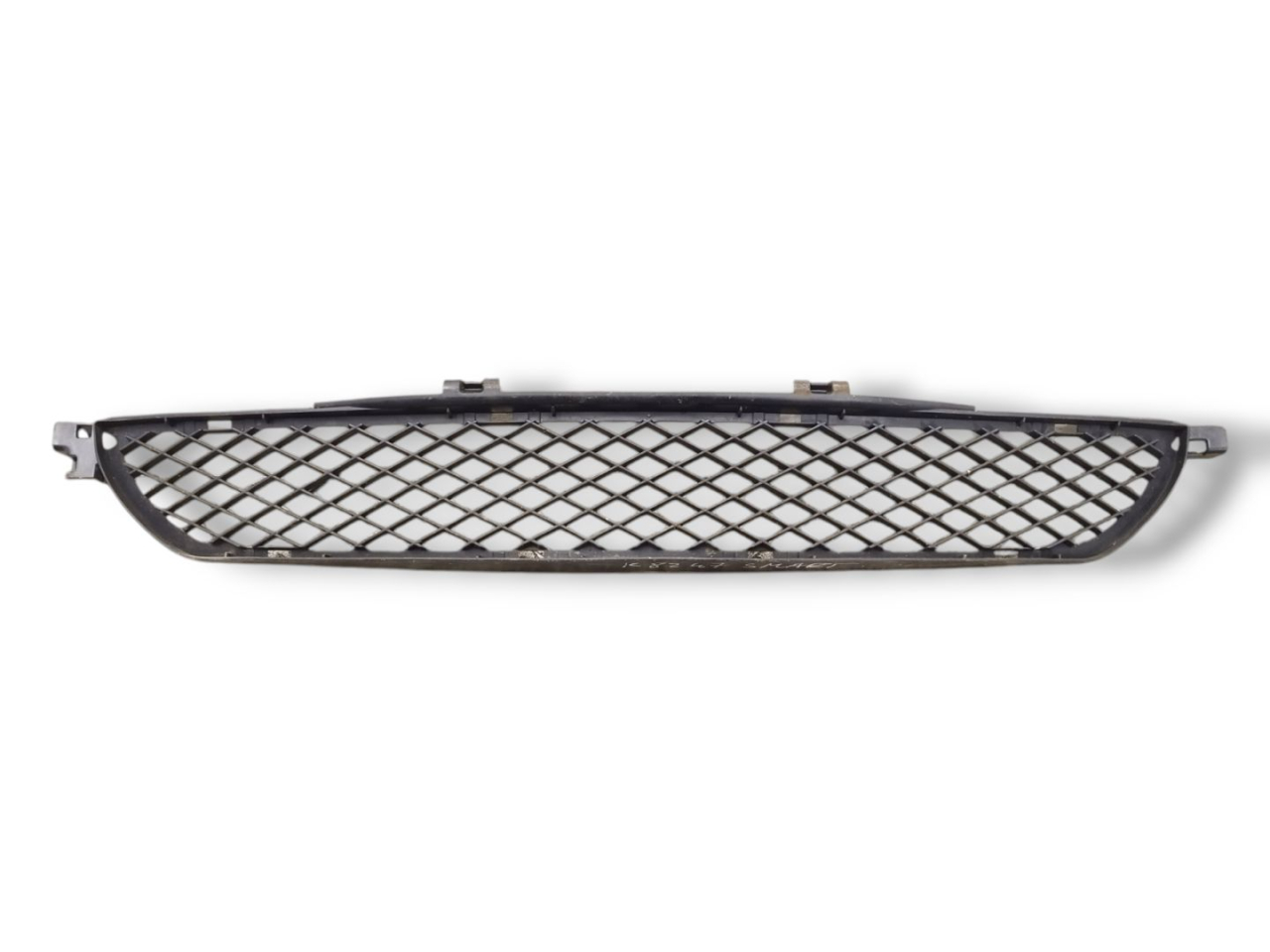 заглушка (решетка) в бампер Smart Forfour 1 поколение W454 2005, 1.5 л., CDi, OM 639.939, дизель, 5МКПП, phat red / ea8, хетчбэк 5 дв., передний привод, правый руль, A4548880123 - фото №1