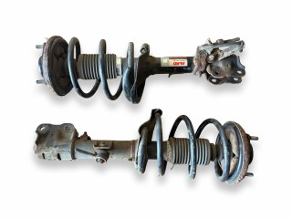 стойка передняя Mitsubishi Outlander 2 поколение [рестайлинг] 2011, 2.2 л., DiD, 4N14, дизель, 6МКПП, blue, внедорожник 5 дв., полный привод, правый руль, 22210534, 22210535