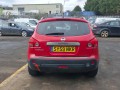 отражатель левый Nissan Qashqai 1 поколение 2009, 1.6 л., i, HR16DE, бензин, 5МКПП, red / z10, внедорожник 5 дв., передний привод, правый руль, 26561-EB300 - фото №3
