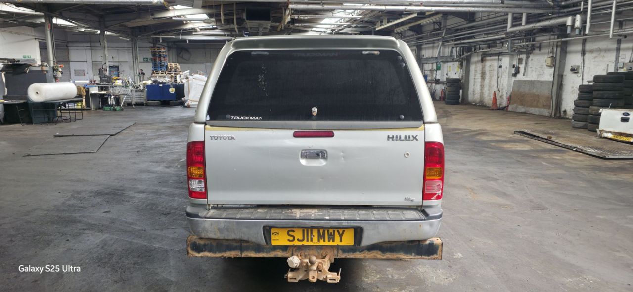 Toyota Hilux 7  рест. 2011