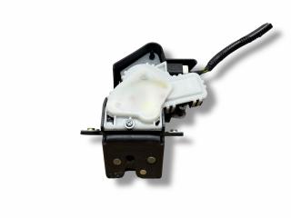 замок багажника Mazda CX-5 1 поколение 2014, 2.2 л., TD, SHY1, дизель, 6МКПП, soul red / 41v, внедорожник 5 дв., передний привод, правый руль, KD77-62-310B