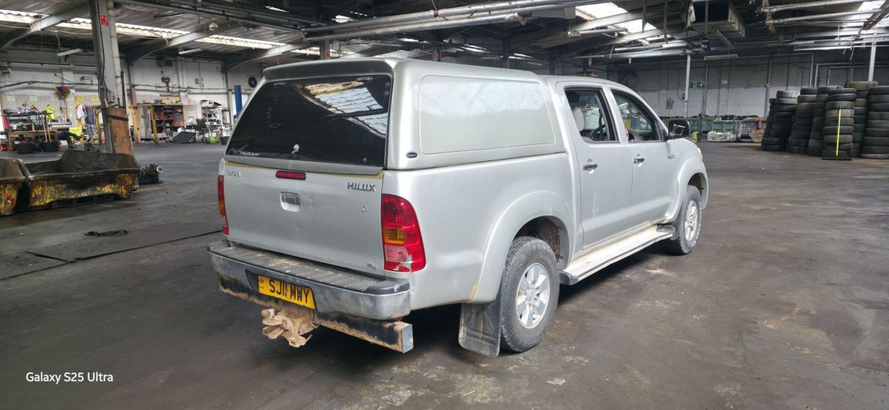 Toyota Hilux 7  рест. 2011