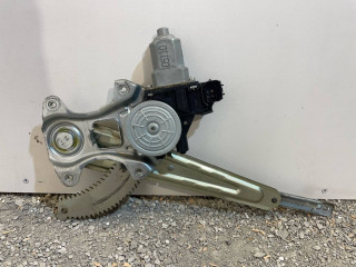 стеклоподъемник задний правый Nissan Juke YF15 2011, 1.5 л., K9K 410, дизель, 6МКПП, nah (красный), хетчбэк 5 дв., 82731CV01B