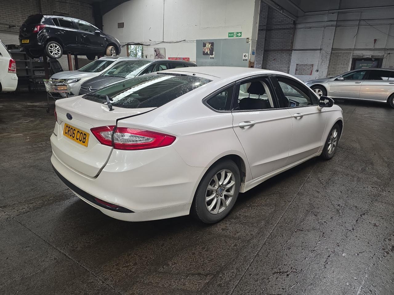 Ford Mondeo 5 2016
