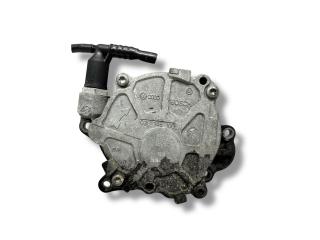 насос вакуумный Volkswagen Scirocco 3 поколение 2013, 2.0 л., TDi, CFHC, дизель, 6МКПП, deepblack / lc9x, хетчбэк 3 дв., передний привод, правый руль, 03L145100F