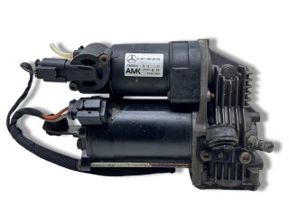 компрессор пневмоподвески Mercedes-Benz R-Класс W251 [рестайлинг] 2009, 3.0 л., CDi, OM 642.950, дизель, АКПП, iridiumsilber, универсал, полный привод, правый руль, A2513202404