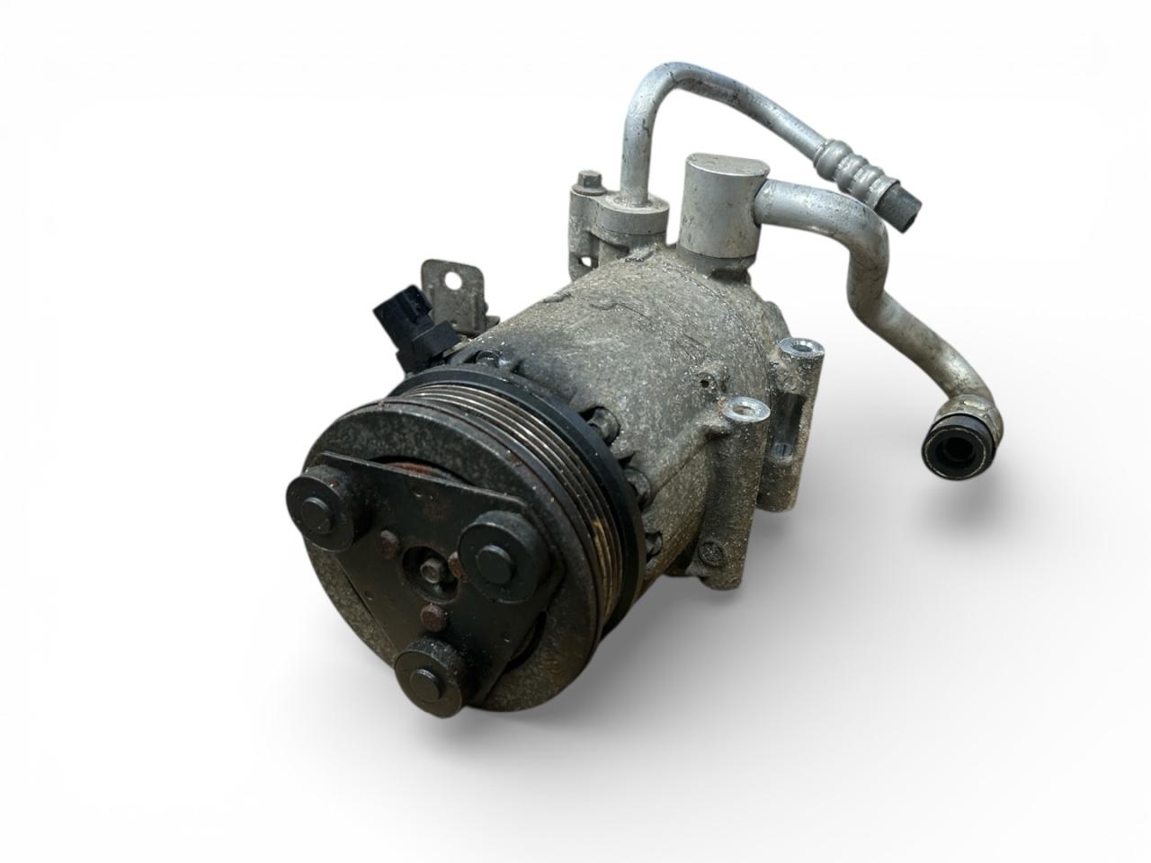 компрессор кондиционера Ford Mondeo 4 поколение 2008, 2.0 л., i, AOBA, бензин, 5МКПП, machine silver / 76, лифтбэк, передний привод, правый руль, 6G91-19D629-DB - фото №1