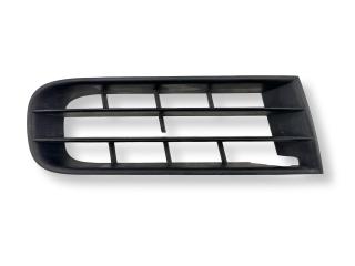 решётка бампера боковая правая Saab 9-3 1 поколение 2000, 2.0 л., Ti, B205L, бензин, 5МКПП, silver / 268, кабриолет, передний привод, правый руль, 4564860