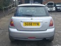 накладка двери (крышки) багажника Mini Cooper 2 поколение R56 2008, 1.4 л., i, N12 B14 A, бензин, 6МКПП, pure silver / 900, хетчбэк 3 дв., передний привод, правый руль, 7151140 - фото №10