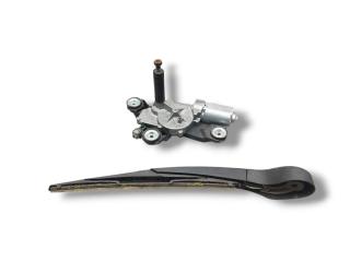 моторчик заднего стеклоочистителя (дворника) Ford Focus 3 поколение 2013, 1.0 л., Ti, M2DA, бензин, 5МКПП, moondust silver / ob, хетчбэк 5 дв., передний привод, правый руль, 0390201205, BV6117K441AA