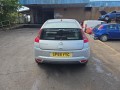 ручка крышки багажника Citroen C4 1 поколение [рестайлинг] 2009, 1.6 л., i, NFU (TU5JP4), бензин, 5МКПП, gris aluminium, хетчбэк 3 дв., передний привод, правый руль, 9649858777 - фото №4