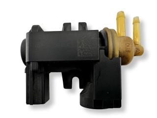 клапан управления турбиной (актуатор) Audi Q5 8R 2010, 2.0 л., TDi, CGLB, дизель, 6МКПП, quarzgrau / ly7g, внедорожник 5 дв., полный привод, правый руль, 8K0906627