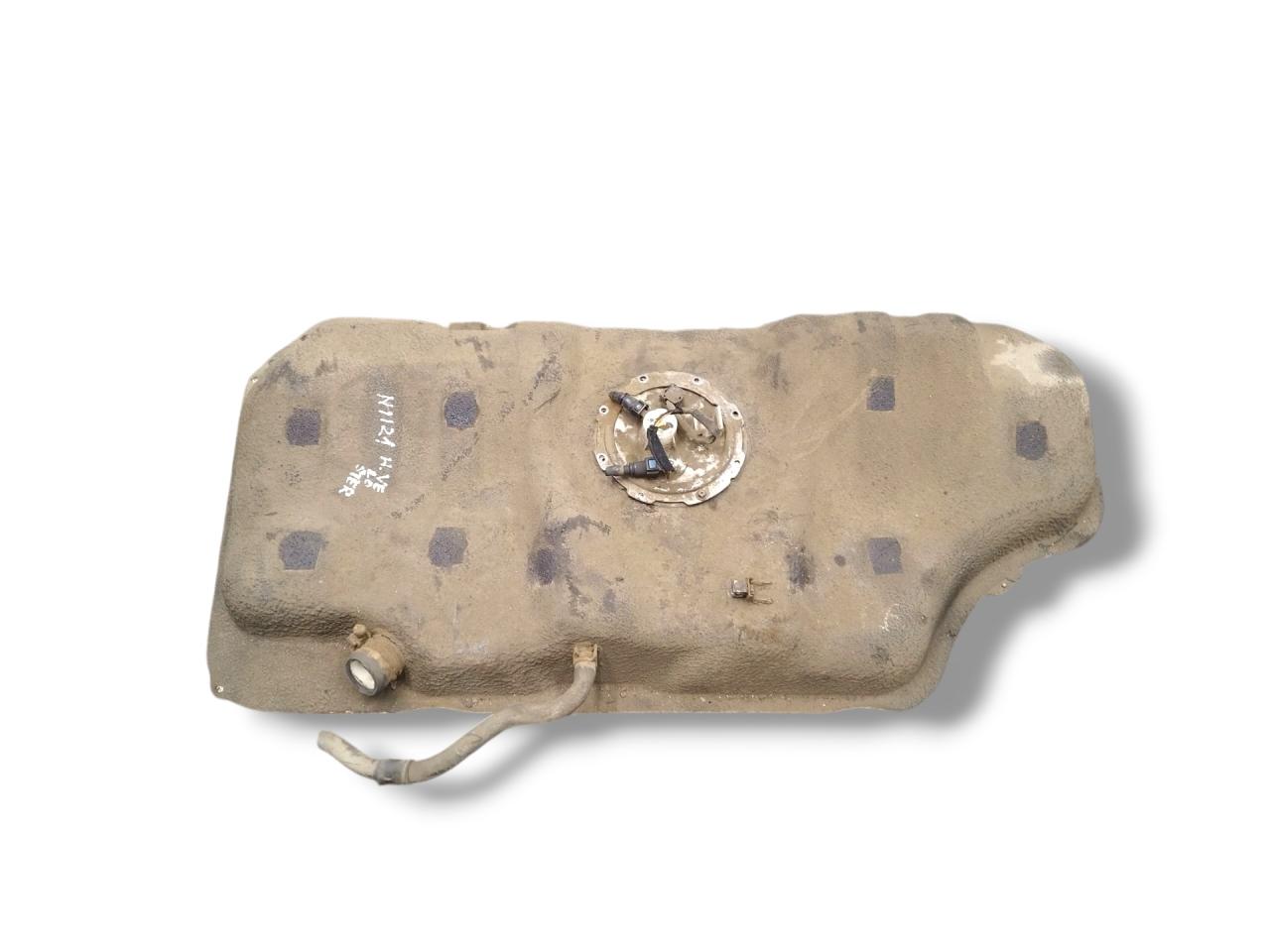 бак топливный Hyundai Veloster 1 поколение 2011, 1.6 л., i, G4FG, бензин, АКПП, scarlet sage / p9r, хетчбэк 5 дв., передний привод, 31150-2V100 - фото №1