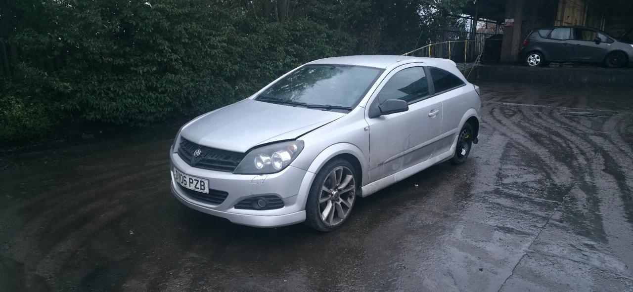 Opel Astra GTC H рест. 2006