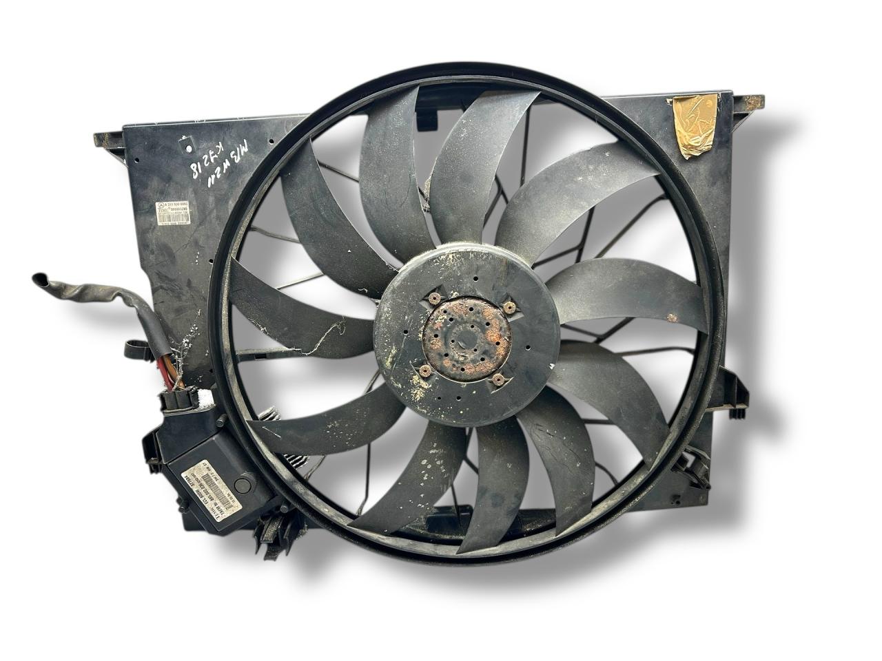 вентилятор радиатора Mercedes-Benz E-Класс W211/S211 2004, 3.2 л., CDi, OM 648.961, дизель, АКПП, obsidianschwarz / 197, седан, задний привод, правый руль, A2205000193, A2115000993 - фото №1