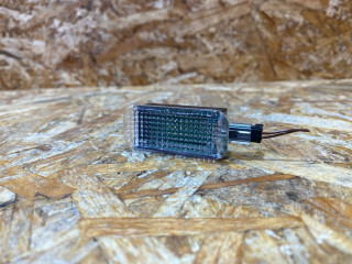 фонарь салона (плафон) Audi Q5 FY 2018, 2.0 л., дизель, 4E0947415