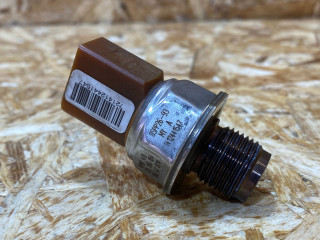 Клапан ТНВД Volkswagen Passat B7 2014, 2.0 л., дизель, 03L906054A