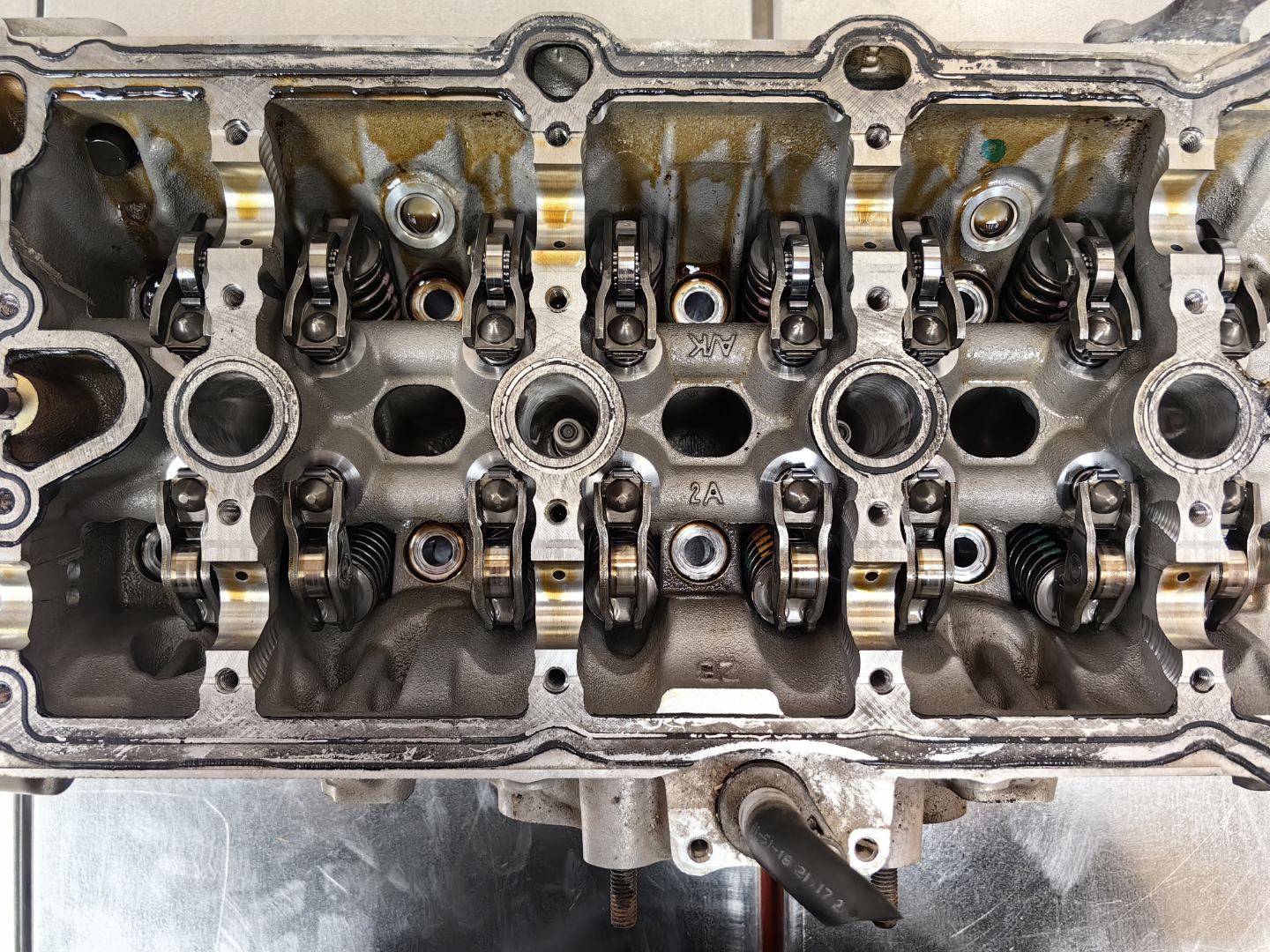 головка блока цилиндров Volkswagen Tiguan 2 поколение 2019, 2.0 л., бензин, 06L103064S - фото №11