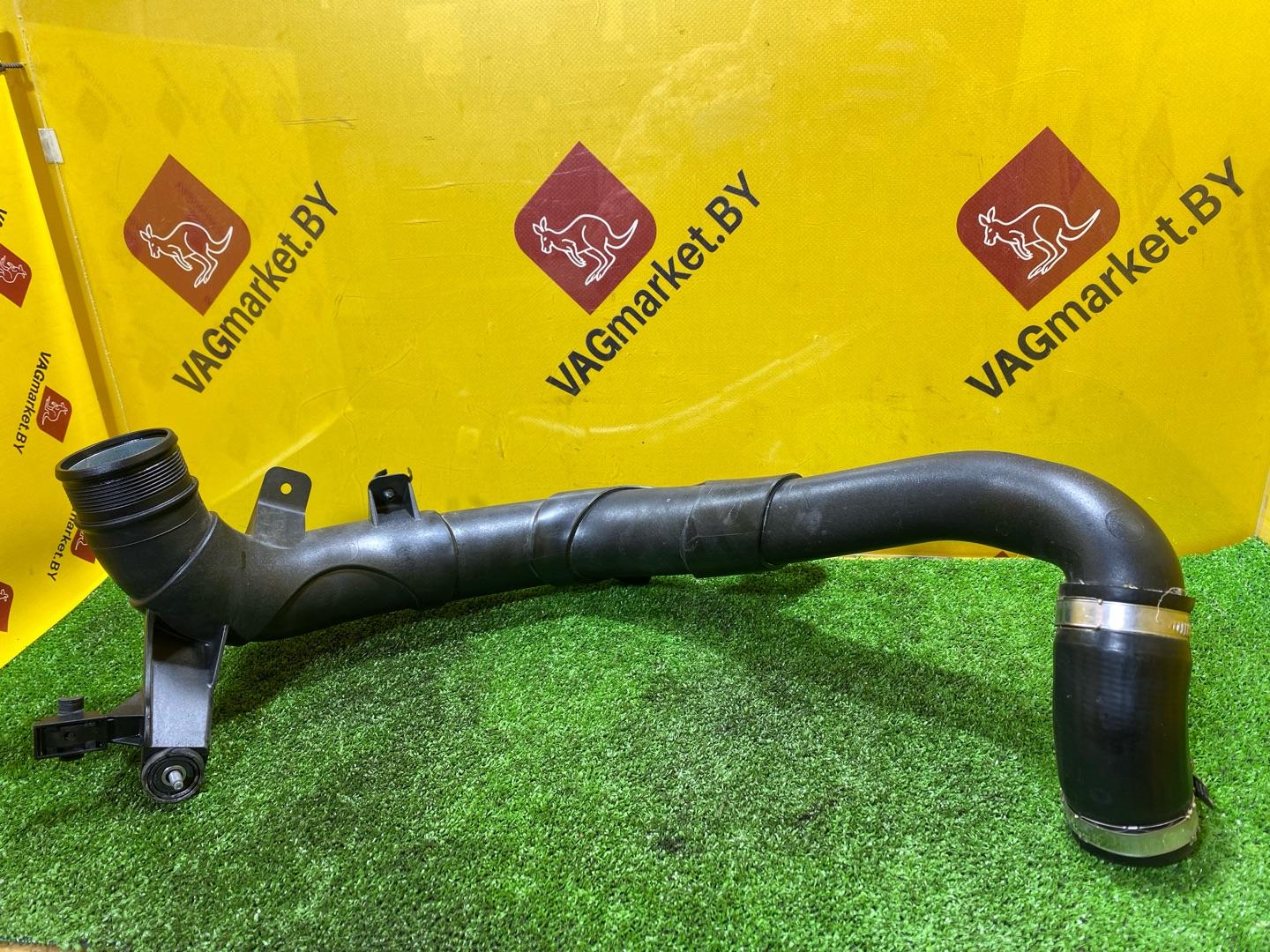 патрубок интеркулера Audi Q3 Sportback F3 2021, 2.0 л., бензин, 5Q0145840B - фото №6