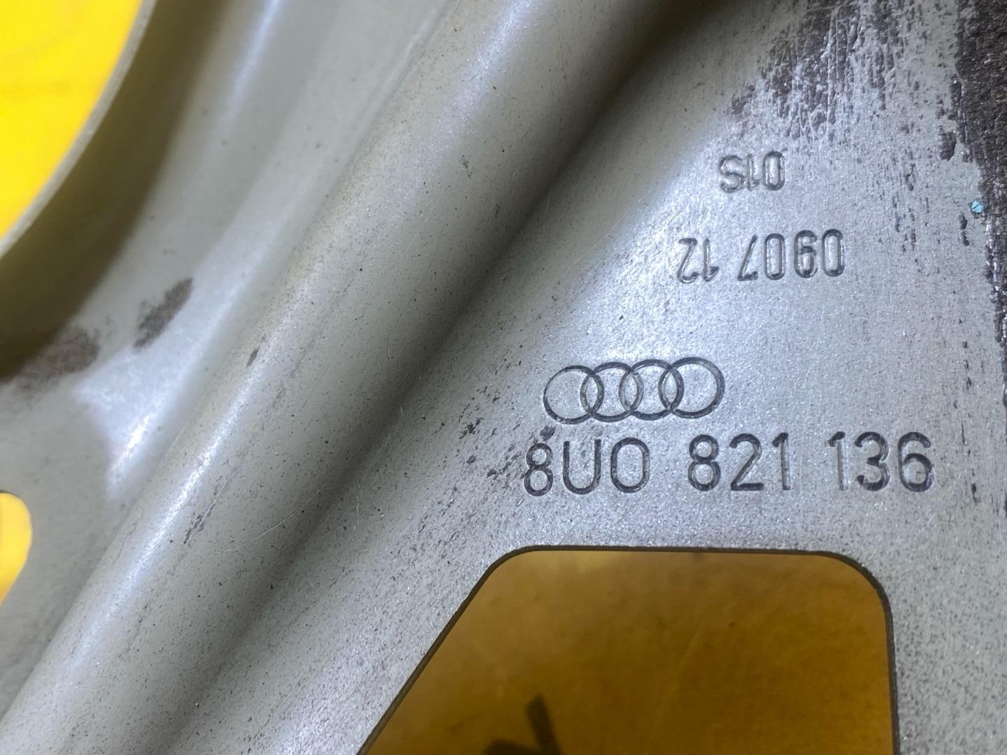 крепление ( кронштейн ) крыла Audi Q3 8U 2012, 2.0 л., бензин, 8U0821136 - фото №6