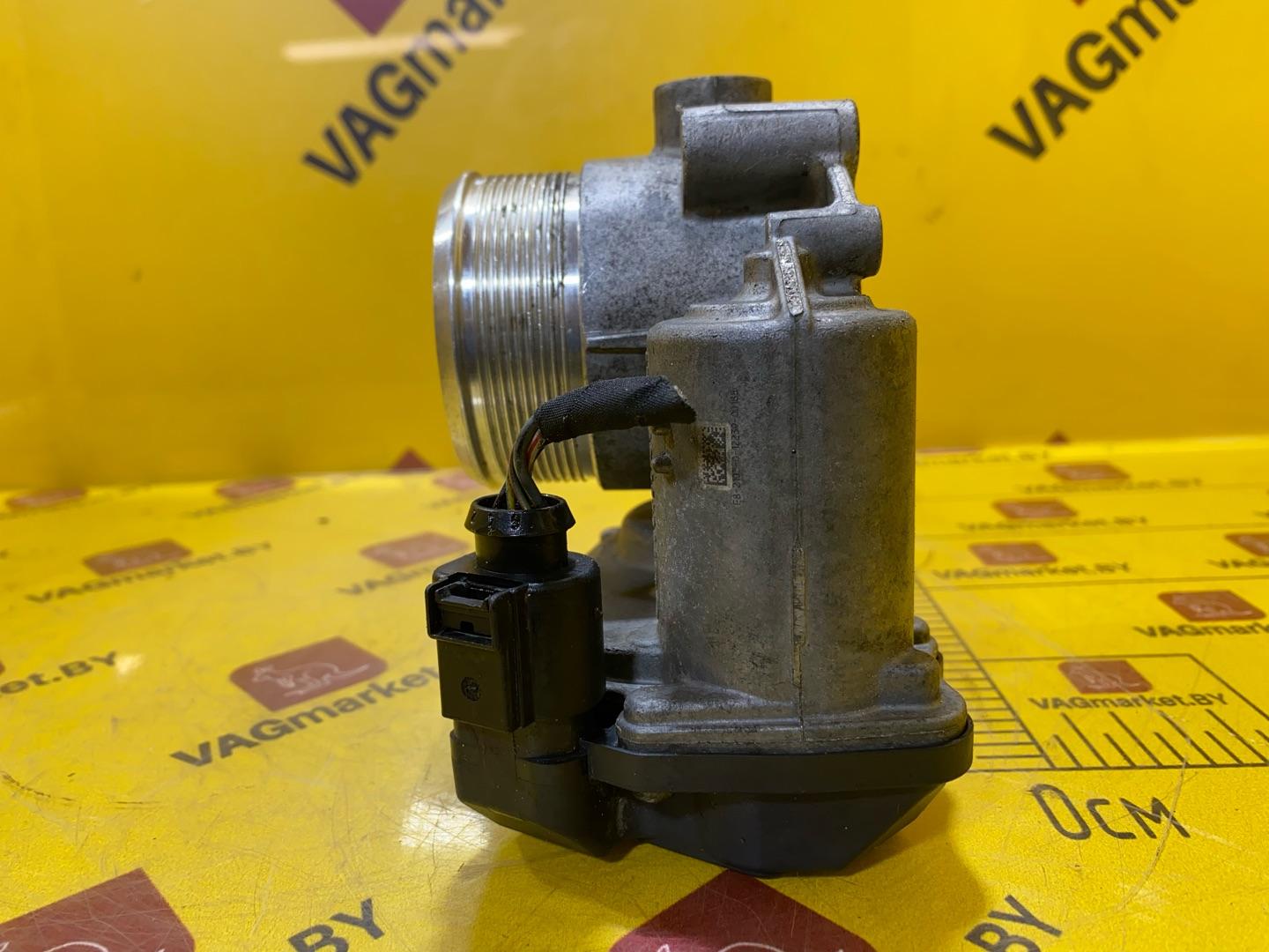 заслонка дроссельная Audi Q3 8U 2012, 2.0 л., бензин, 06F133062Q - фото №5