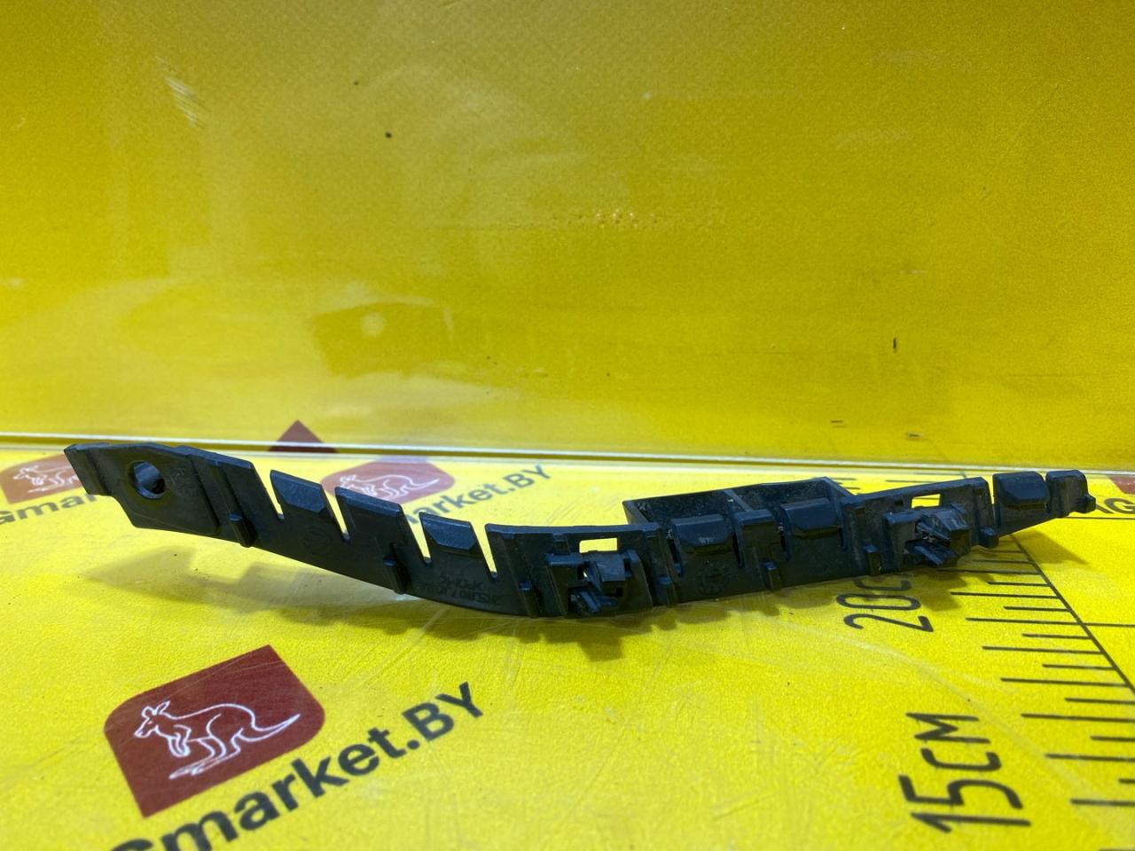 Крепление бампера переднего Volkswagen Caddy 4 поколение 2016, 1.4 л., бензин, 2K5807183A - фото №1