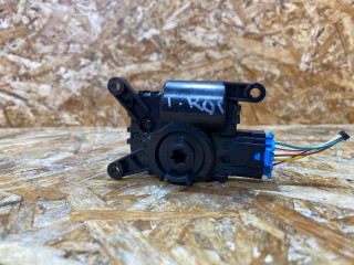 моторчик заслонки печки Volkswagen T-Roc 1 поколение [рестайлинг] 2024, 2.0 л., бензин, 5WA907511B