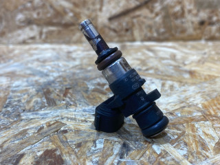 форсунка Volkswagen Golf Alltrack 7 поколение 2017, 1.8 л., бензин, 06L906031A