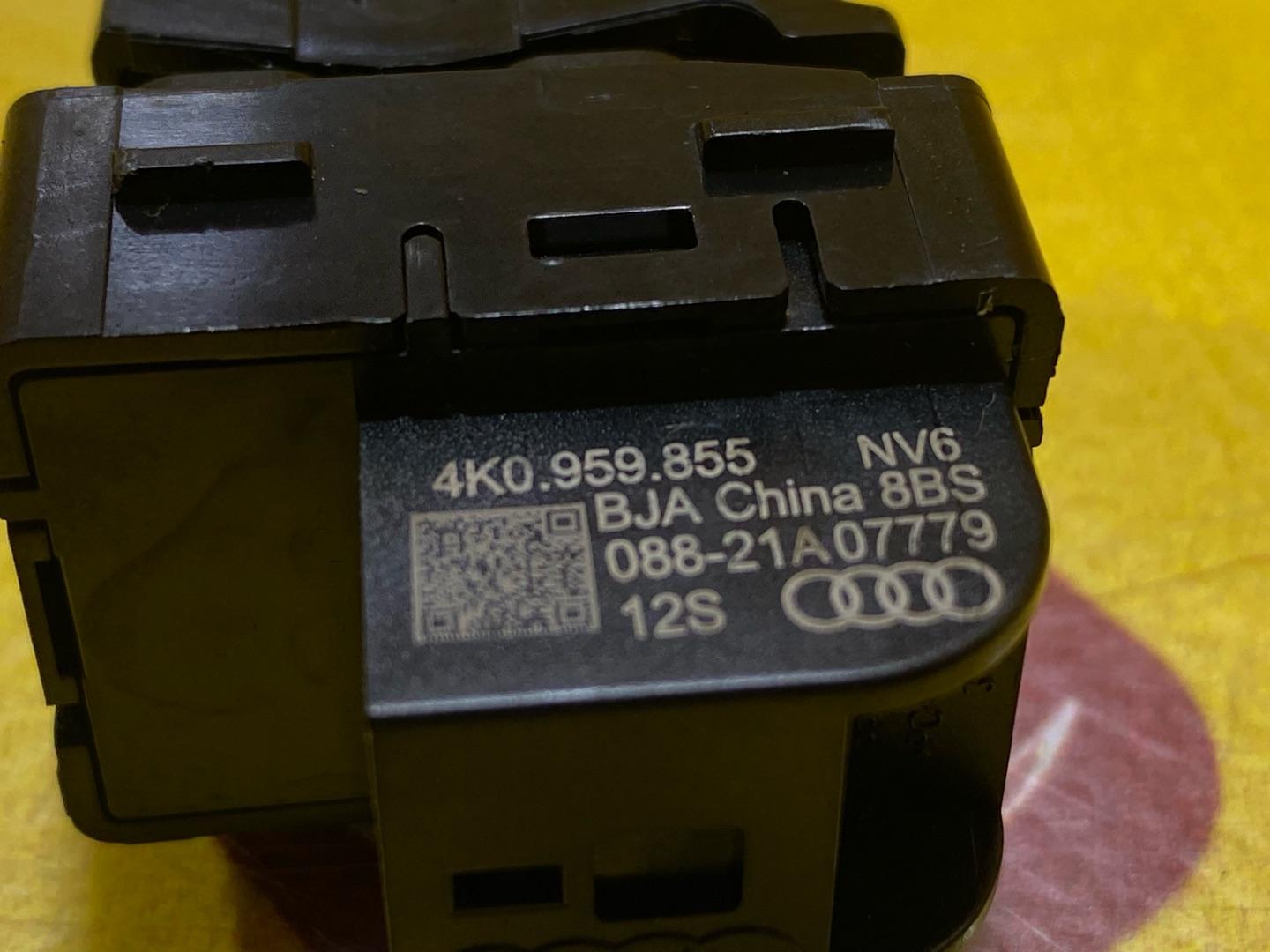 кнопка стеклоподъемника двери Audi Q3 F3 2021, 2.0 л., бензин, 4K0959855 - фото №6