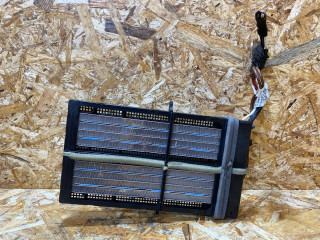 Электрический отопитель салона Porsche Macan 1 поколение 2016, 3.0 л., дизель, 8K0819011C