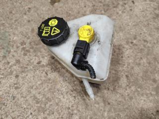 бачок тормозной жидкости Volkswagen Amarok 1 поколение 2H [рестайлинг] 2018, 3.0 л., дизель, 2H0611303A