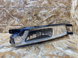 фара противотуманная левая Volkswagen Passat B8 2016, 2.0 л., дизель, 3G0941661H