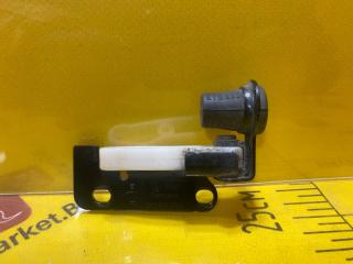 ограничитель открывания двери Volkswagen Caddy 4 поколение 2018, 2.0 л., дизель, 2K0843414A