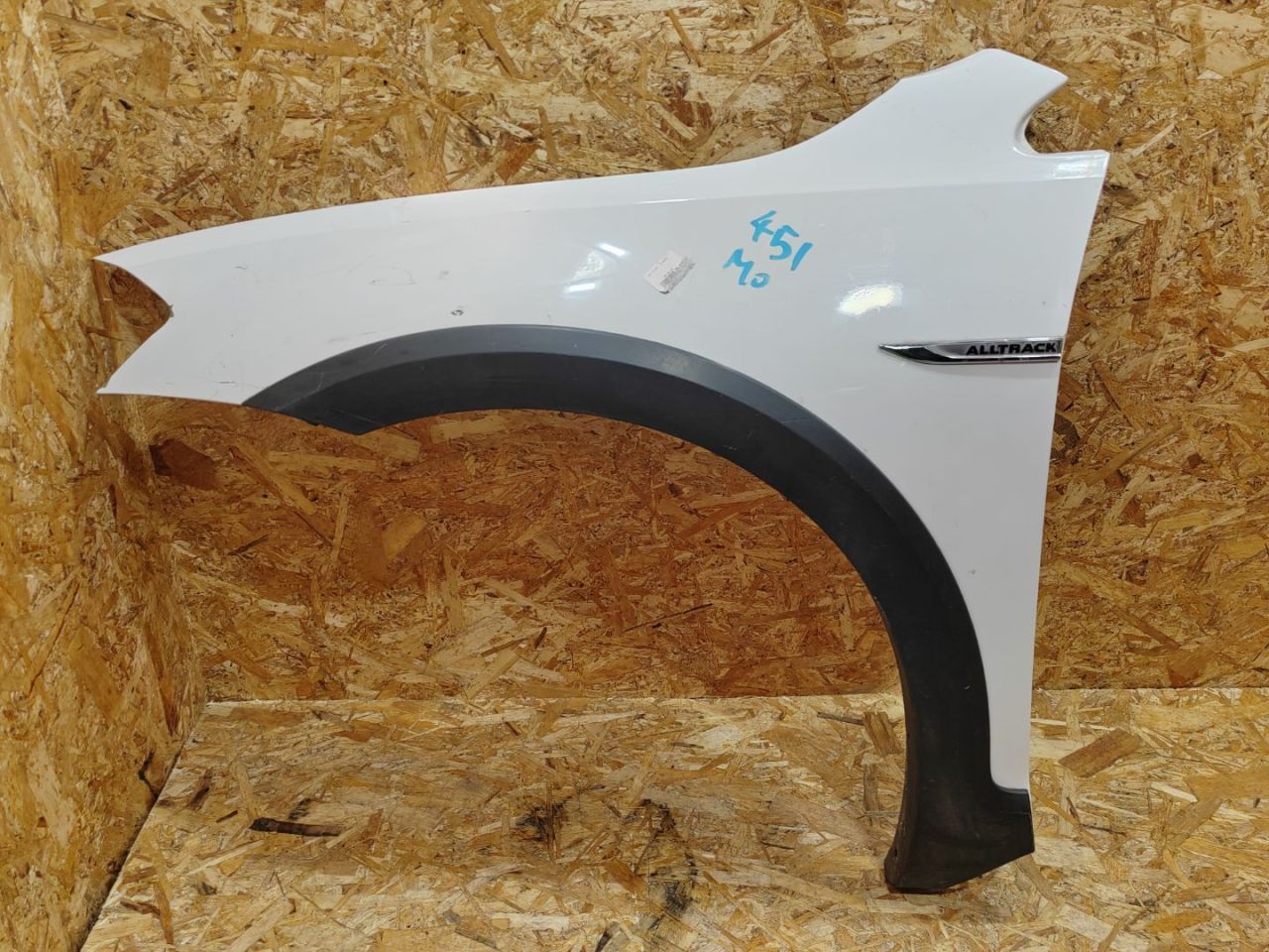 крыло переднее левое Volkswagen Golf Alltrack 7 поколение 2017, 1.8 л., бензин, 5G0821105A - фото №1