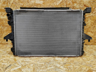 радиатор (основной) Volkswagen Transporter T6 2018, 2.0 л., дизель, 7E0121253C