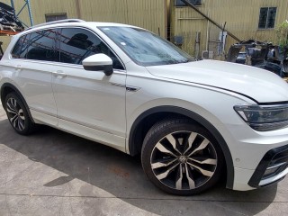 Volkswagen Tiguan 2 поколение