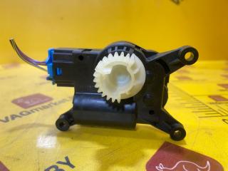 моторчик заслонки печки Volkswagen Tiguan 2 поколение 2016, 2.0 л., бензин, 5Q0907511K