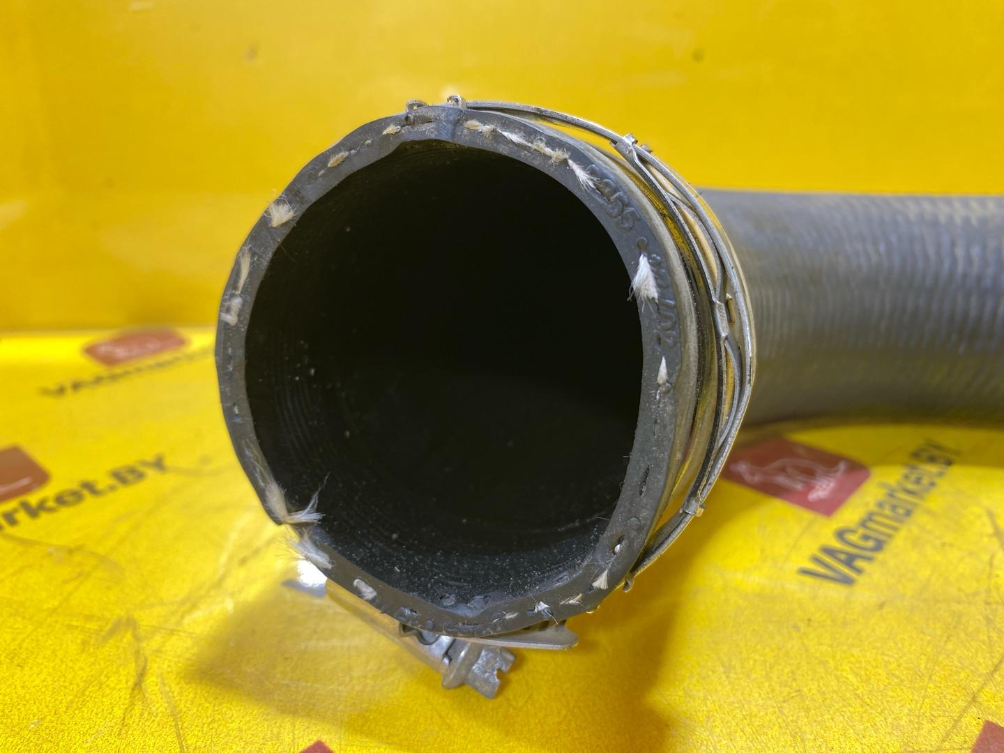 патрубок интеркулера Audi Q3 8U 2012, 2.0 л., бензин, 5N0145832N - фото №5
