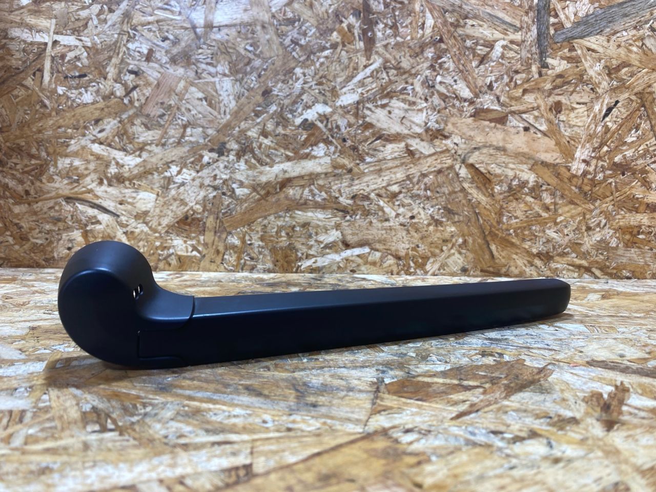 щеткодержатель задний Audi Q7 4M 2016, 3.0 л., дизель, 4M0955407A - фото №1