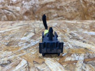 Датчик системы защиты пешеходов Audi Q7 4M [рестайлинг] 2022, 3.0 л., бензин, 4M0959121H