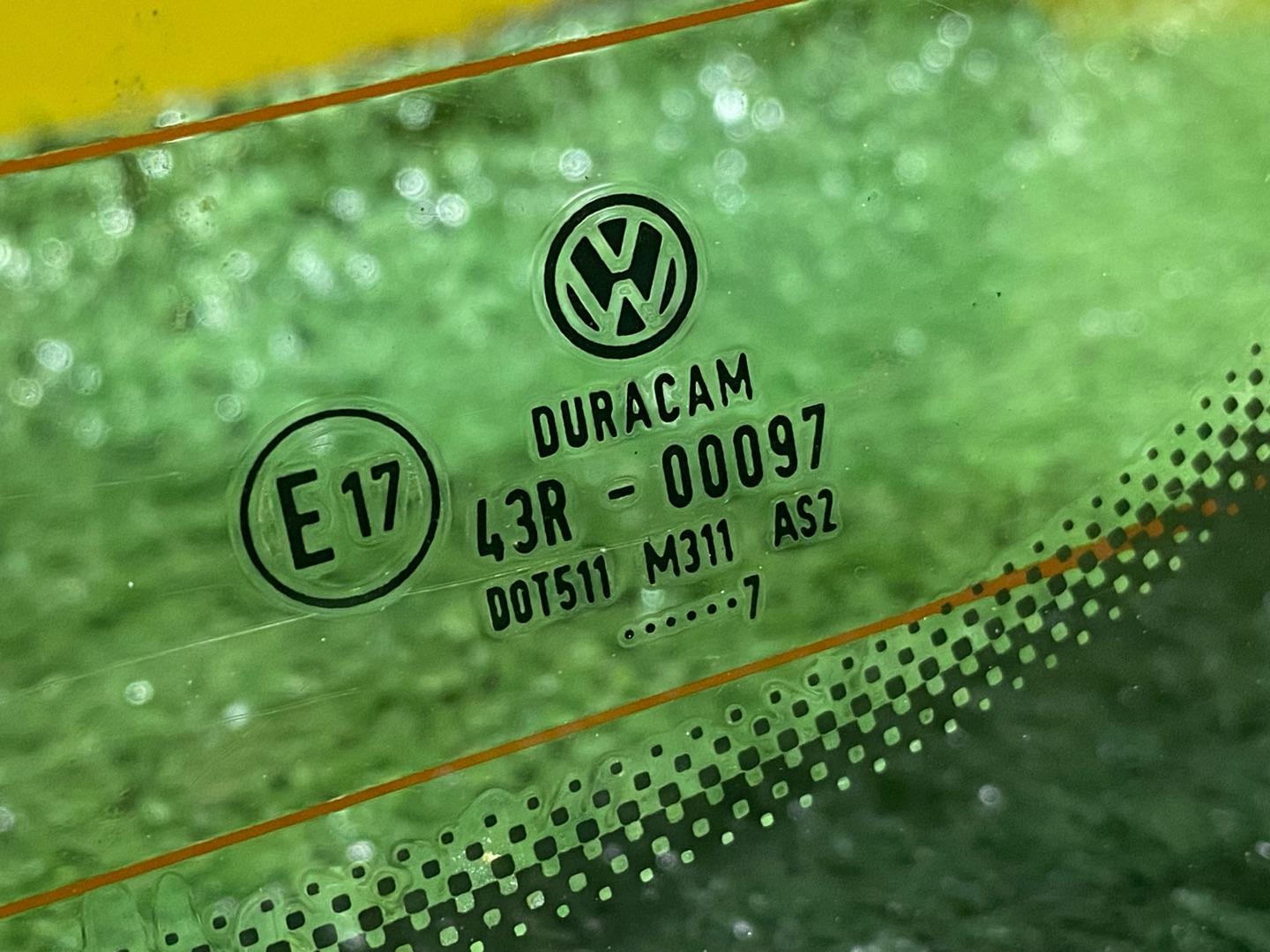 стекло заднее Volkswagen Caddy 4 поколение 2018, 2.0 л., дизель, 2K0845502R - фото №2