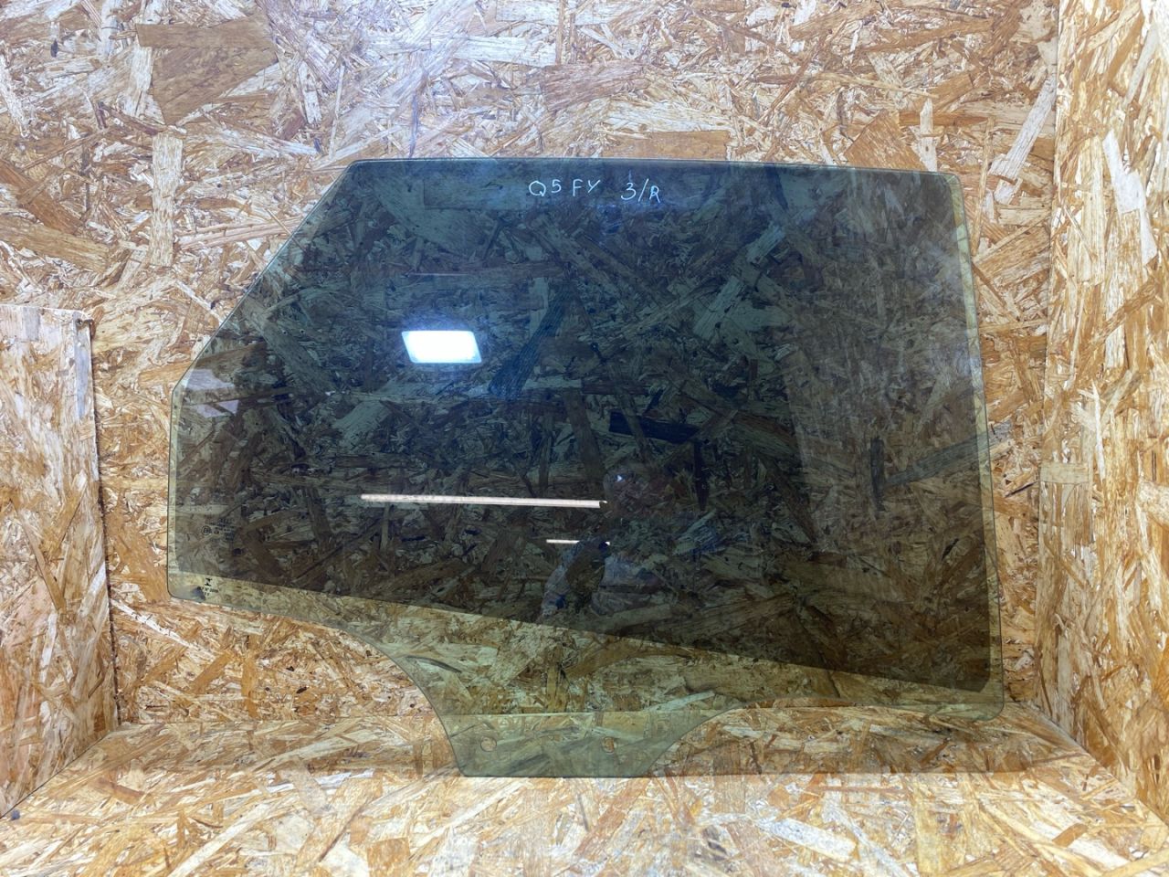 стекло двери задней правой Audi Q5 FY 2018, 2.0 л., дизель, 80A845206 - фото №1