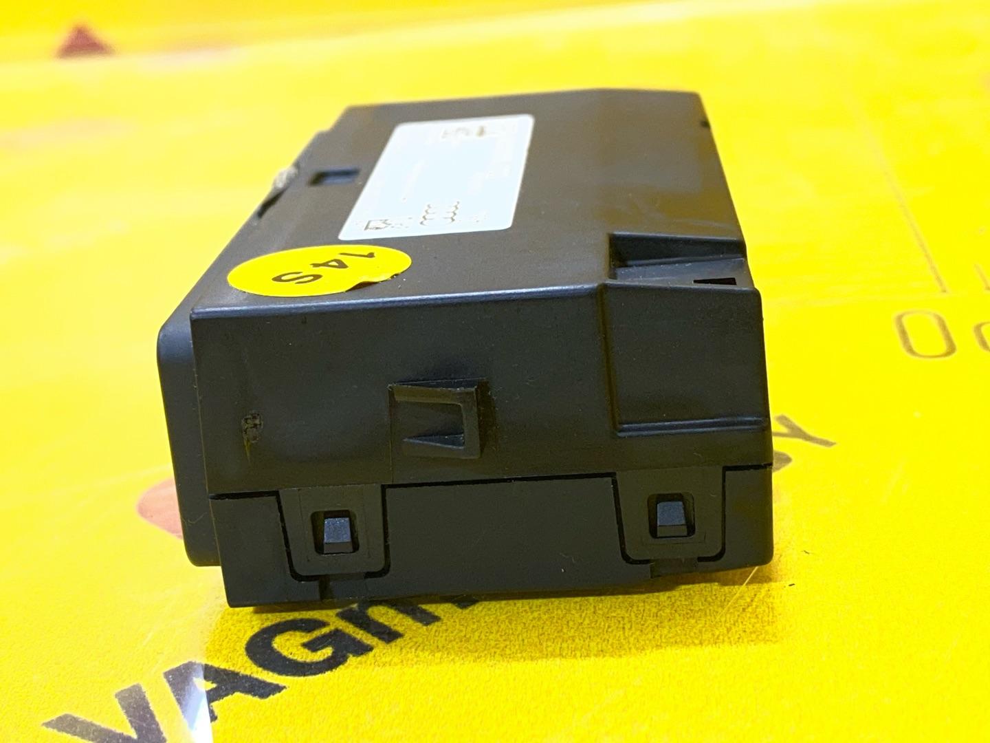 разъем AUX / USB Audi A8 D5 2019, 3.0 л., дизель, 4N0035722 - фото №6