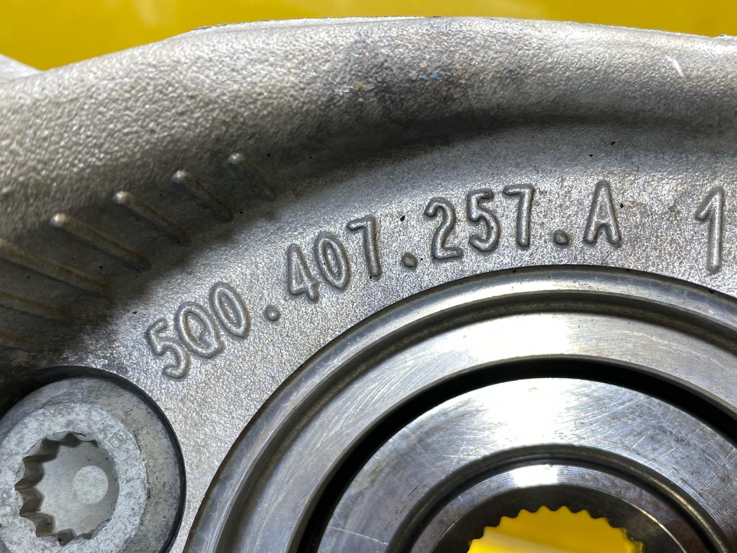 кулак поворотный левый Audi Q3 Sportback F3 2021, 2.0 л., бензин, 5Q0407253A - фото №8